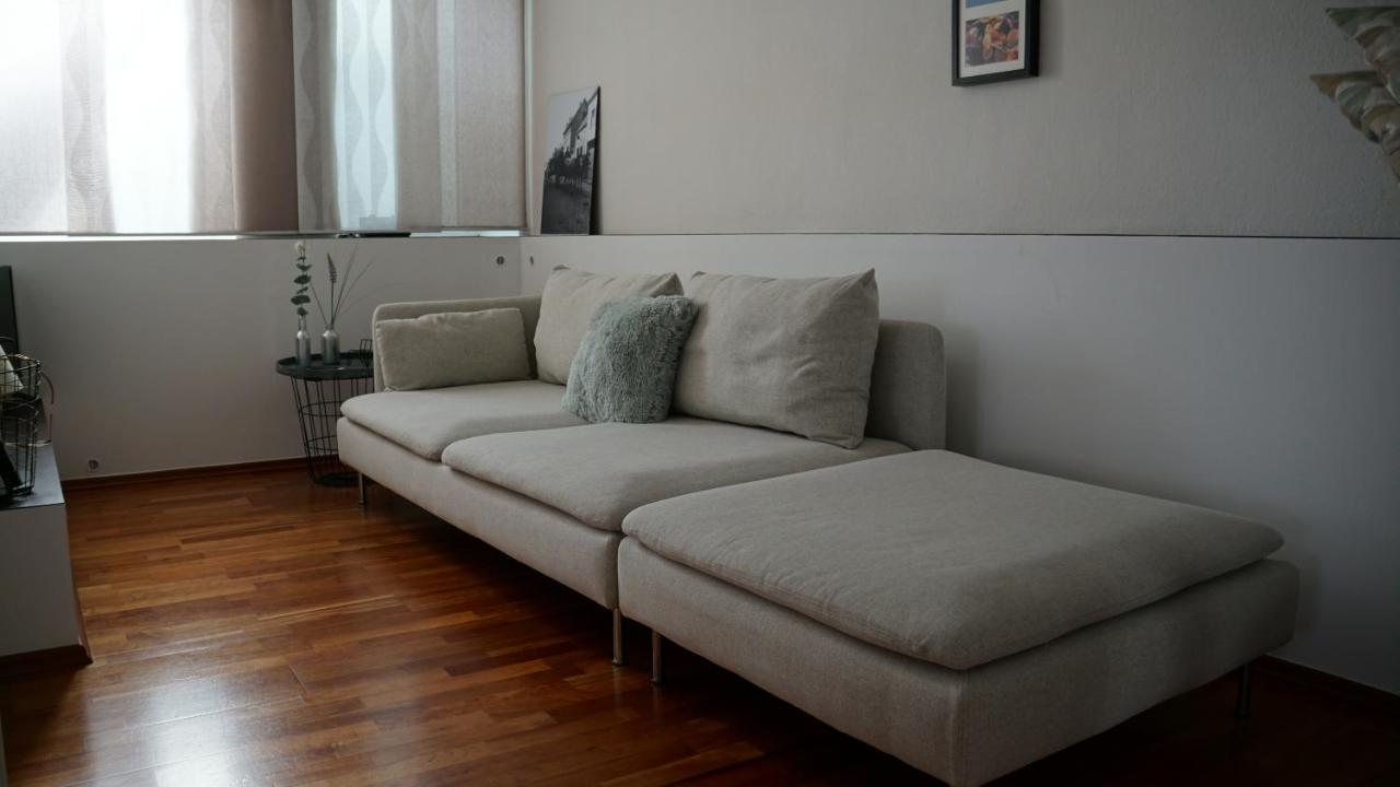 Ferienwohnung Sabine Jacoby Winningen Exterior photo